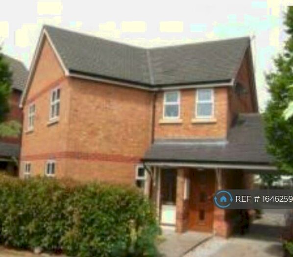 2 Bedroom Flat To Rent In Alford Court, Northwich, CW9