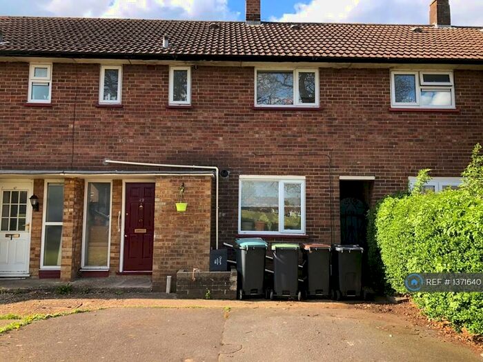 3 Bedroom Terraced House To Rent In Brays Road, Luton, LU2