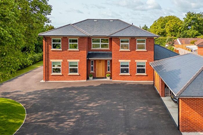 5 Bedroom Detached House For Sale In Main Street, Flintham, NG23