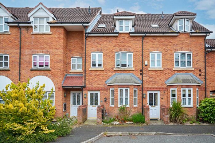 3 Bedroom Terraced House For Sale In Mimosa Close, Elton, CH2