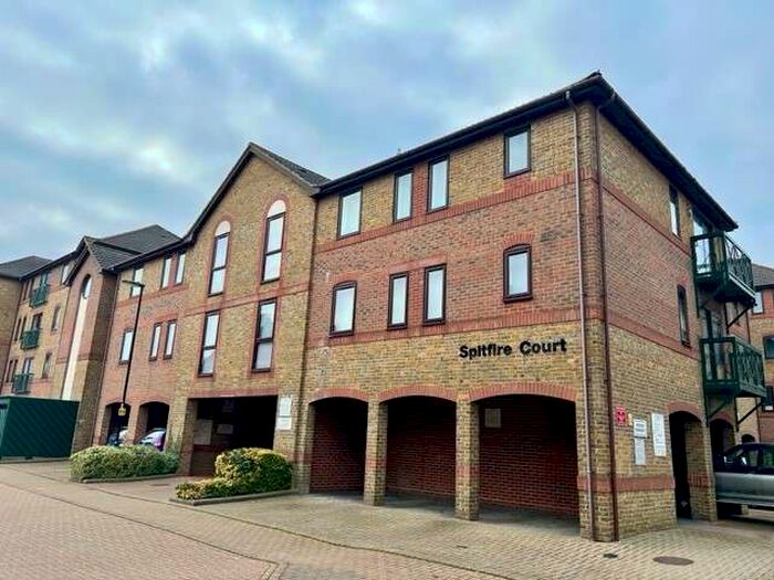 1 Bedroom Apartment To Rent In Spitfire Court, Woolston, SO19