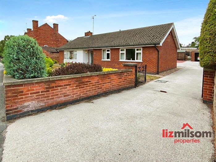 3 Bedroom Detached Bungalow For Sale In Bretby Road, Newhall, DE11