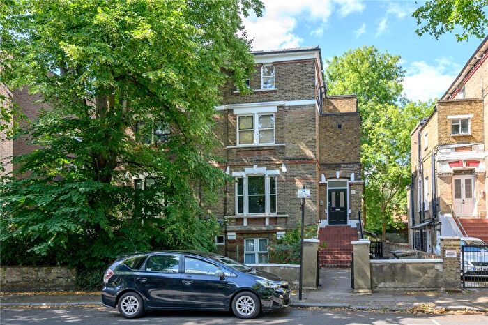 1 Bedroom Apartment For Sale In Hillmarton Road, Islington, London, N7