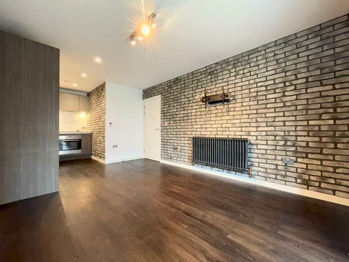 1 Bedroom Flat To Rent In William House, Ringers Road, BR1