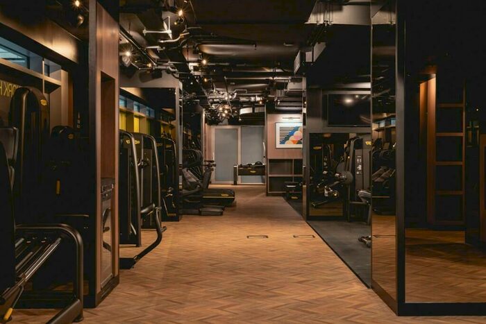 2 Bedroom Apartment To Rent In Nine Elms Lane, London, SW11