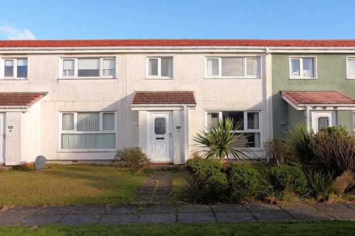 3 Bedroom Terraced House For Sale In Sound Of Kintyre, Machrihanish, PA28