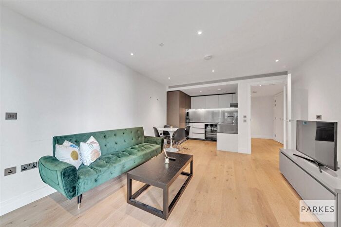 2 Bedroom Flat To Rent In Riverlight Quay, London, SW11