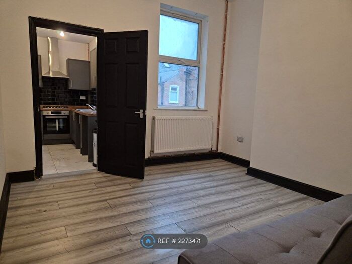 2 Bedroom Terraced House To Rent In Muriel Road, Leicester, LE3