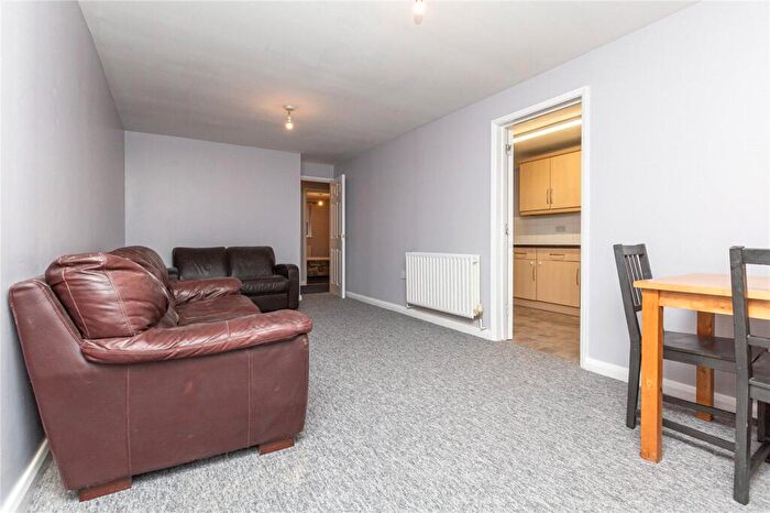 2 Bedroom Apartment To Rent In St. Johns Lane, Bristol, BS3