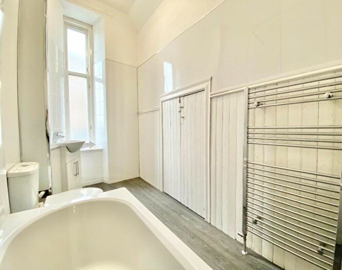 4 Bedroom Property To Rent In Derby Street, Glasgow, G3