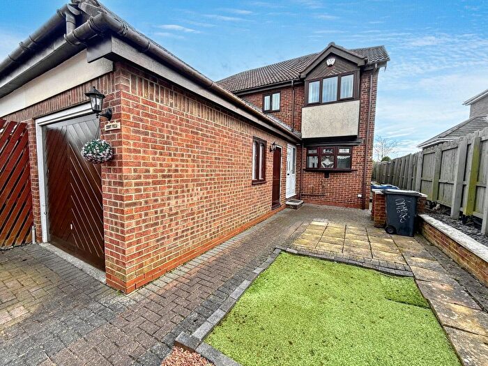 3 Bedroom Semi-Detached House To Rent In Westfield Court, Borough Road, Jarrow, NE32