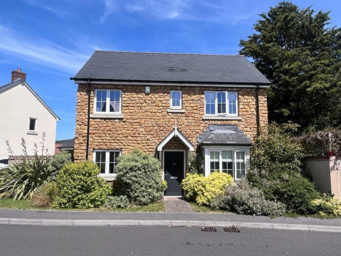 3 Bedroom Detached House For Sale In Potters View, Congresbury, Bristol., BS49