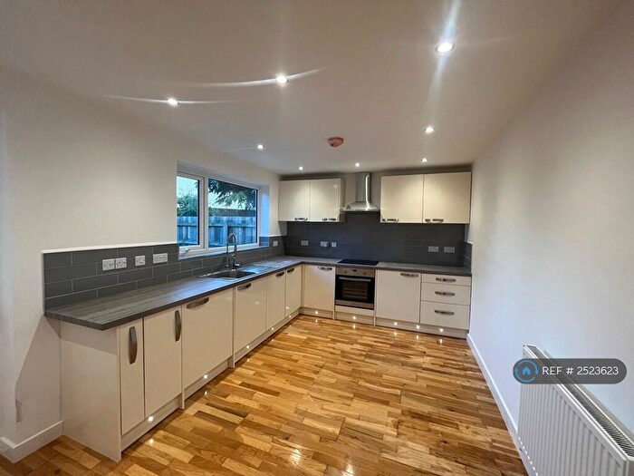 3 Bedroom End Of Terrace House To Rent In Cheaton Close, Leominster, HR6