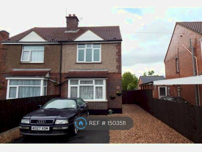 3 Bedroom Semi-Detached House To Rent In Byron Street, Barwell, Leicester, LE9