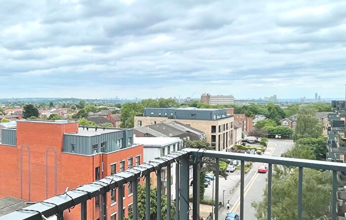 1 Bedroom Flat For Sale In Masters Court, Lyon Road, Harrow, HA1
