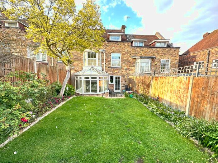 4 Bedroom Terraced House To Rent In Somerset Road, London, SW19