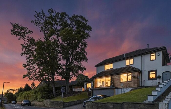 4 Bedroom Detached House For Sale In Doncaster Road, Barnburgh, Doncaster, DN5