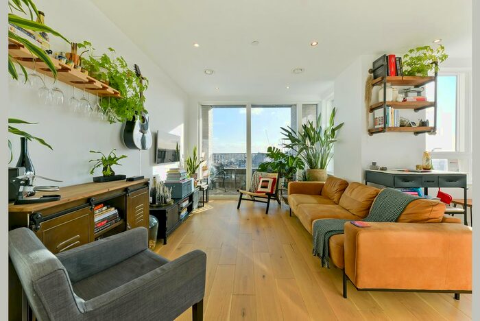 2 Bedroom Flat To Rent In Duval House, SW11