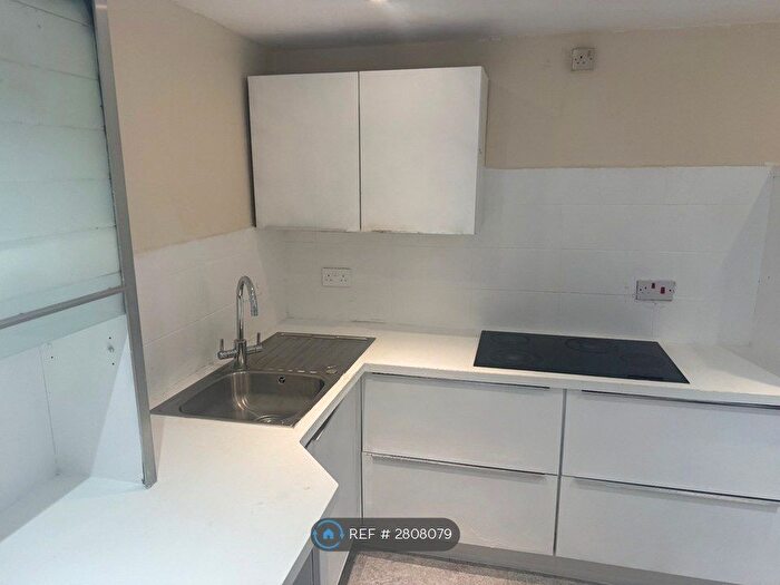 3 Bedroom Semi Detached House To Rent In Castle Grove, Leigh, WN7