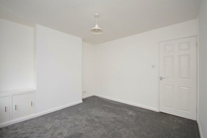 2 Bedroom House To Rent In Barnwell Street, Kettering, NN16