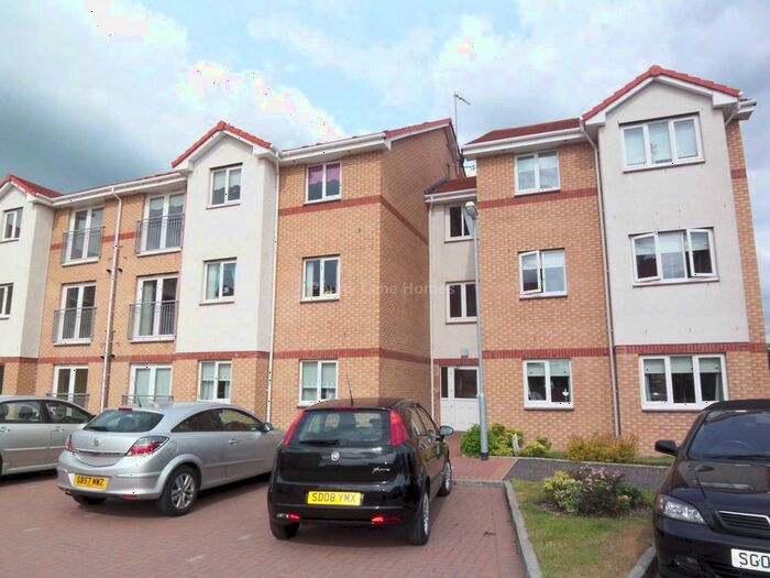2 Bedroom Flat To Rent In Strachur Crescent, Glasgow, G22