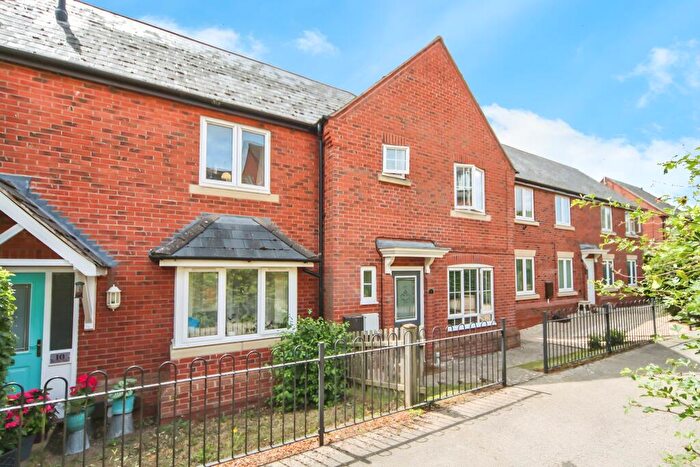3 Bedroom Terraced House For Sale In Dryden Way, Stratford-upon-avon, CV37