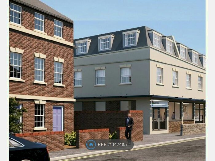 1 Bedroom Flat To Rent In Trowbridge, Trowbridge, BA14