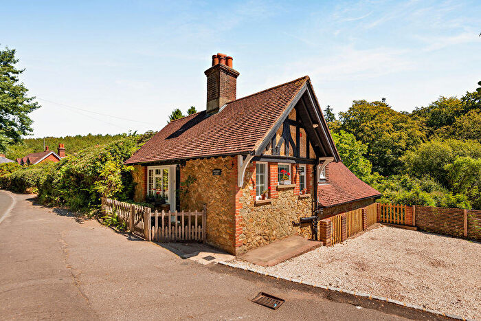 3 Bedroom Detached House For Sale In Horsham Road, Holmbury St Mary, RH5