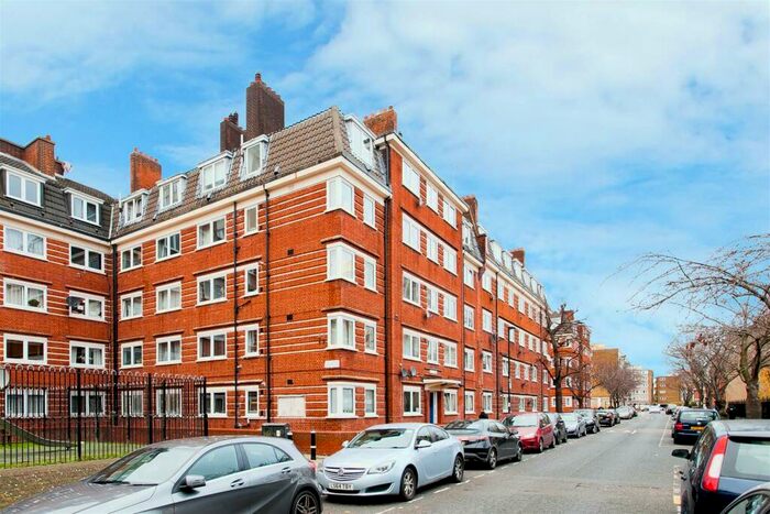 2 Bedroom Flat To Rent In The Forum, Digby Street, London, E2