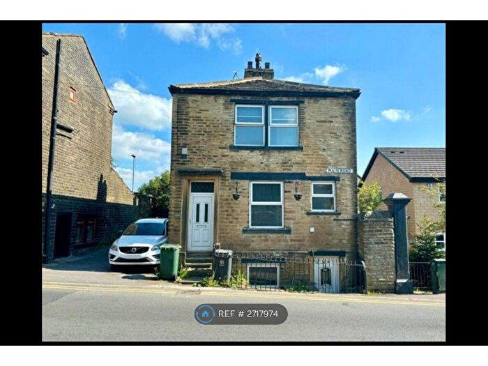 2 Bedroom Semi-Detached House To Rent In Main Road Denholme, Bradford, BD13