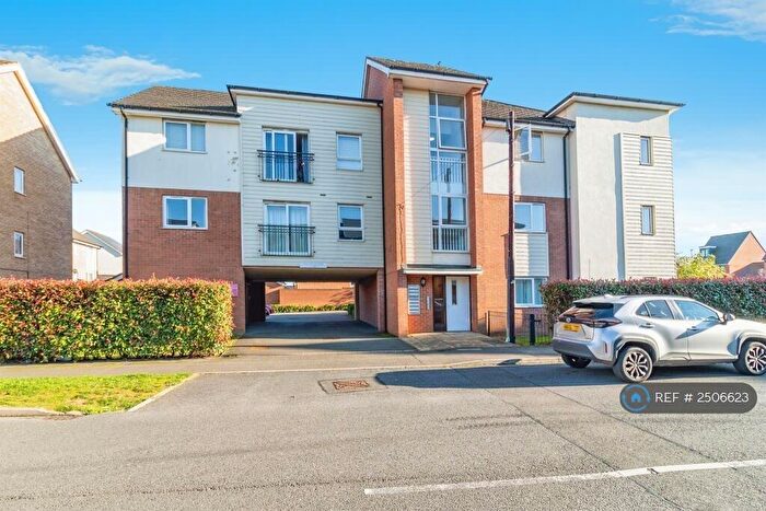 2 Bedroom Flat To Rent In Carinthia House, Brooklands, Milton Keynes, MK10