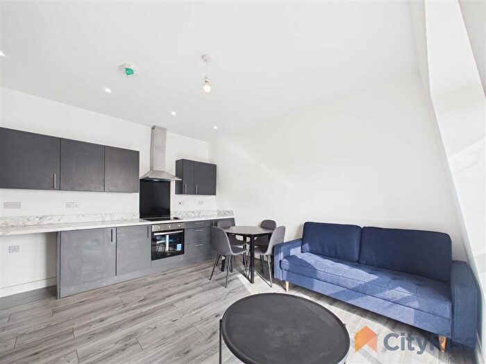 2 Bedroom Apartment To Rent In Queens Court, Queens Drive, Liverpool, L14