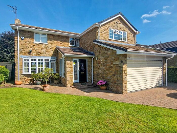 4 Bedroom Detached House For Sale In Rose Croft, East Keswick, LS17