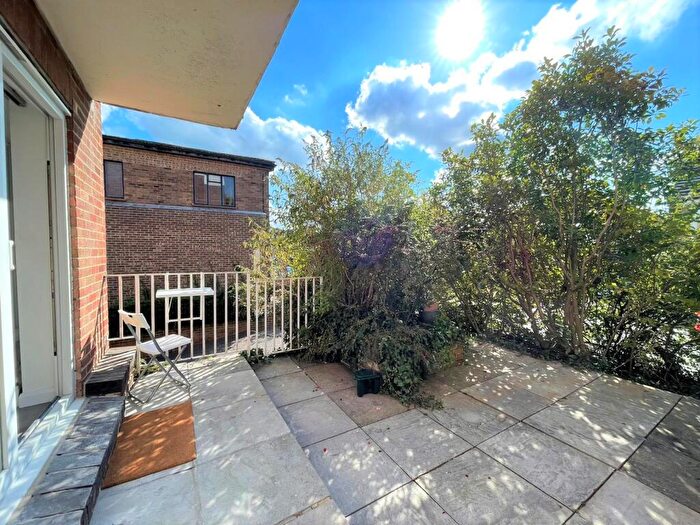 1 Bedroom Flat To Rent In Binsey Lane, Oxford, OX2