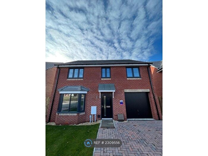 4 Bedroom Detached House To Rent In Woodsome Close, Sunderland, SR3