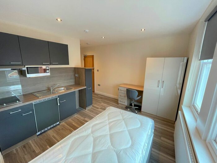 Studio To Rent In Flat Upper New Walk, Leicester, LE1