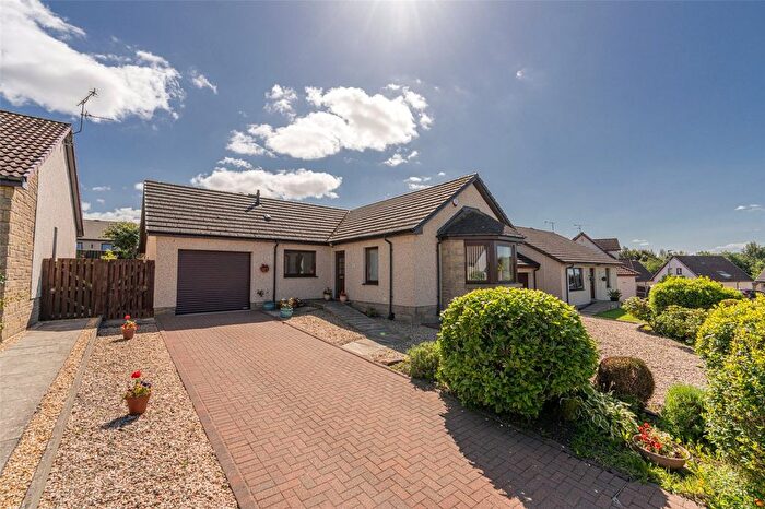 3 Bedroom Bungalow For Sale In Bennecourt Crescent, Coldstream, Scottish Borders, TD12