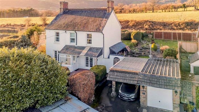 4 Bedroom Detached House For Sale In Berthon Road, Pontypool, Monmouthshire NP4