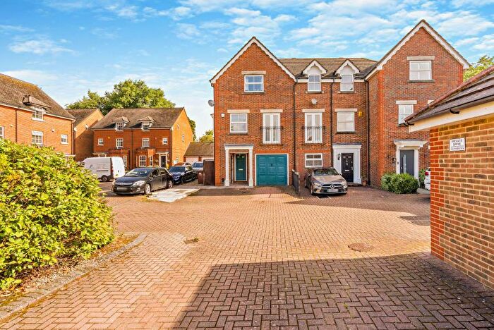 4 Bedroom End Of Terrace House To Rent In Carlisle Close, HA5