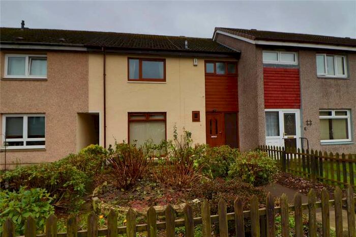 3 Bedroom Terraced House For Sale In Leadside Crescent, Wellwood, KY12