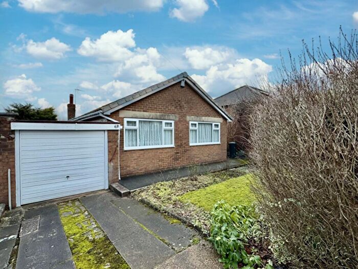 3 Bedroom Bungalow For Sale In Scholes Lane, Scholes, Cleckheaton, BD19