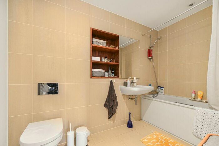 2 Bedroom Apartment To Rent In Dowding Drive London, SE9