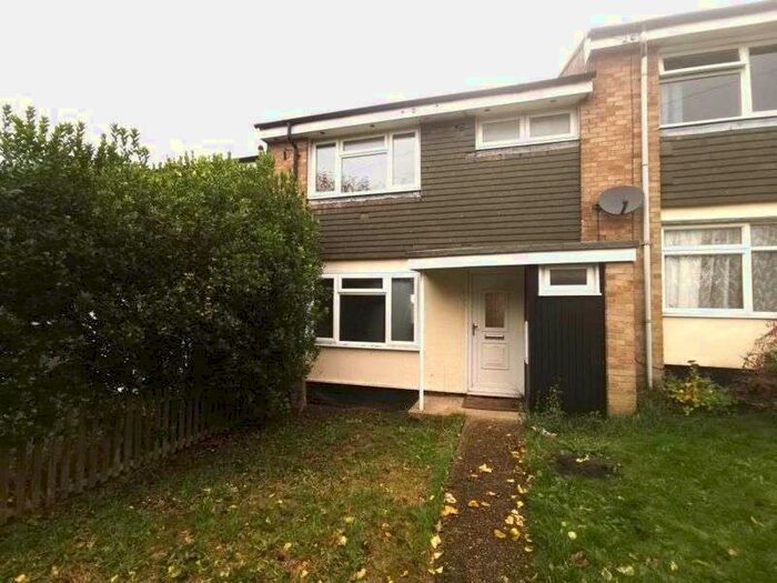 3 Bedroom Property To Rent In Pheasant Rise, Chesham, HP5