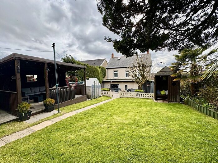 5 Bedroom Detached House For Sale In Norton Road, Penygroes, Llanelli, SA14