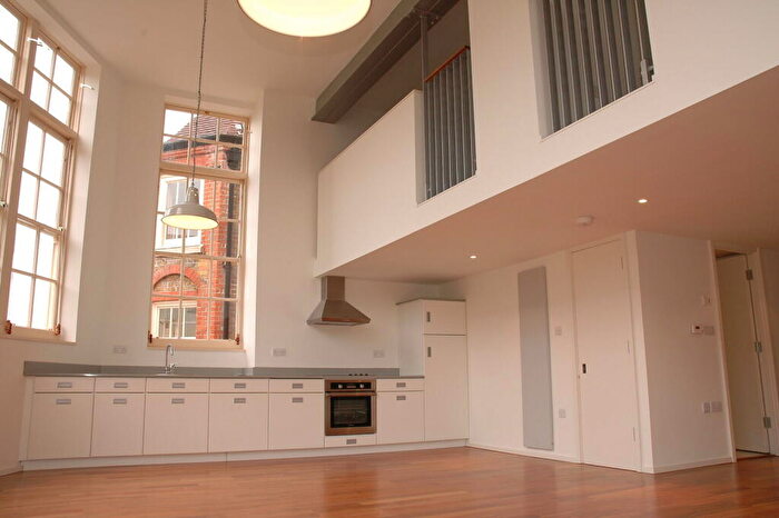 2 Bedroom Flat To Rent In Stepney City Apartments, Clark Street, Stepney, London, E1
