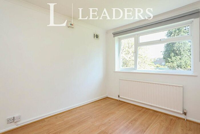1 Bedroom Flat To Rent In Elsa Court, Hayne Road, BR3