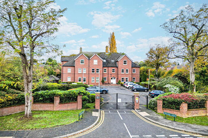 1 Bedroom Apartment For Sale In Eversleigh Court Aqueduct Road, Shirley, B90