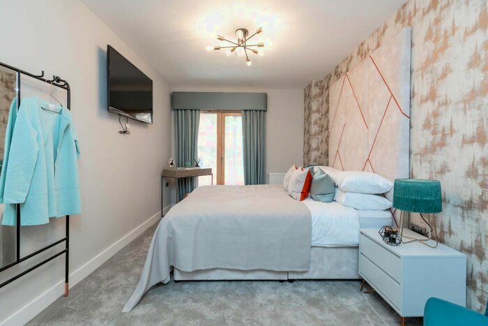 1 Bedroom Flat To Rent In School Passage, Southall, Middlesex, UB1