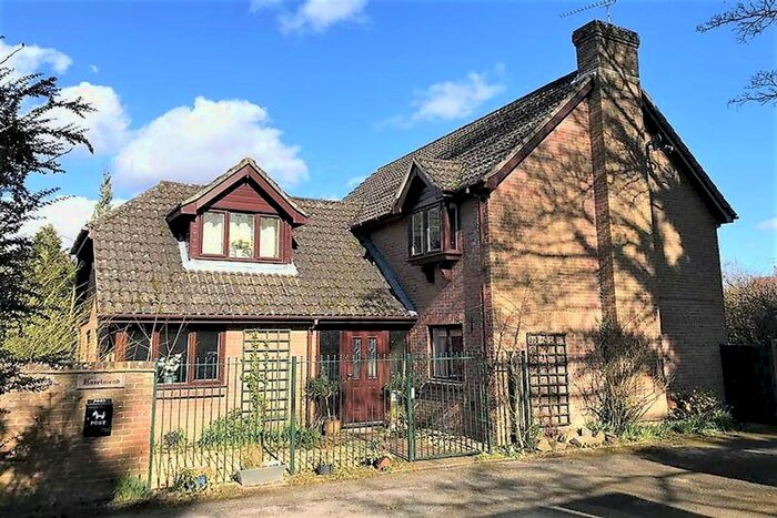 4 Bedroom Detached House For Sale In Hazelmead, Corhampton, SO32