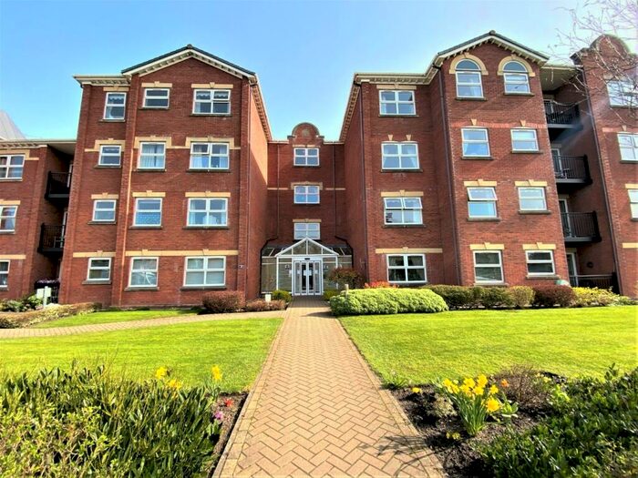 2 Bedroom Apartment To Rent In Regency Court, Park Road West, Southport, Merseyside, PR9